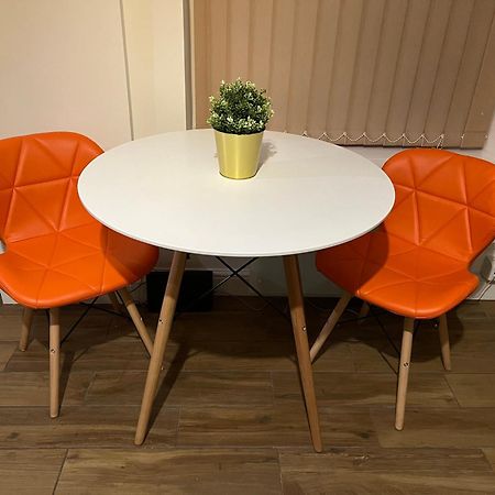 The Blue Lagoon Apartment Leicester Esterno foto